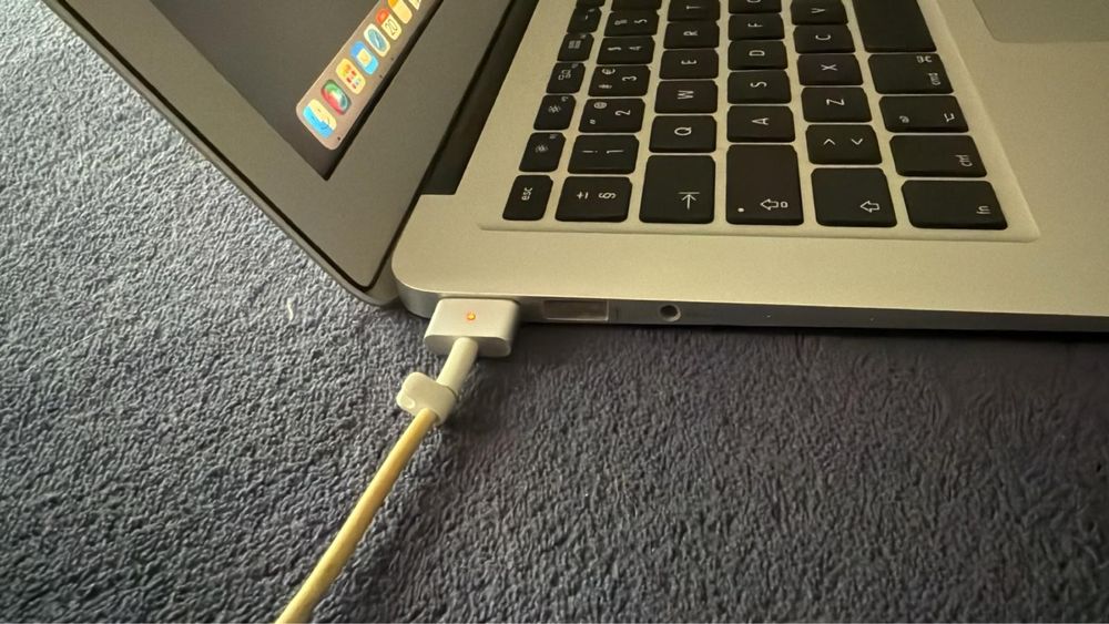 Computador Mac Book Air ( 13-inch, 201764586031682051124