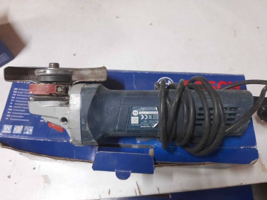 Rebarbadora Bosch GWS700 Profissional
