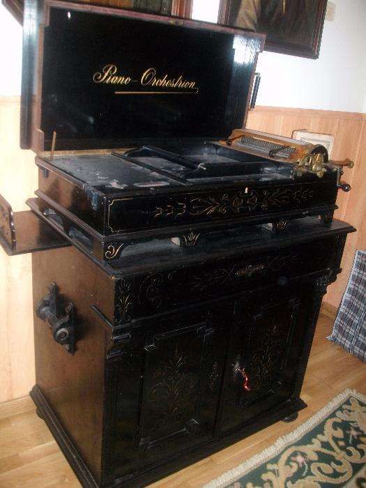 piano mecanico, pianola com cartões perfurados Piano Orchestrion