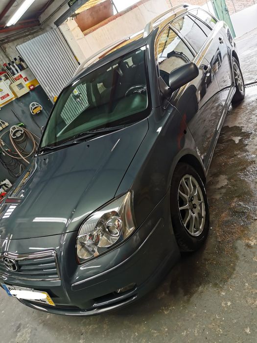 Toyota Avensis t25 2.0d4d