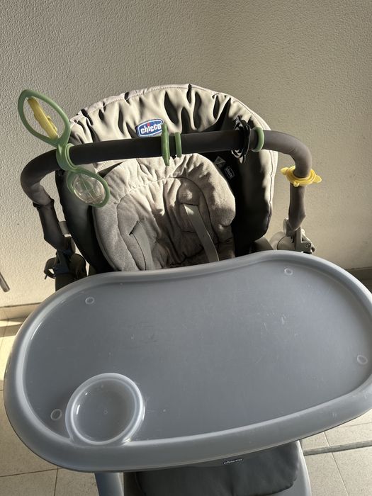 Vendo cadeira de crianca chicco