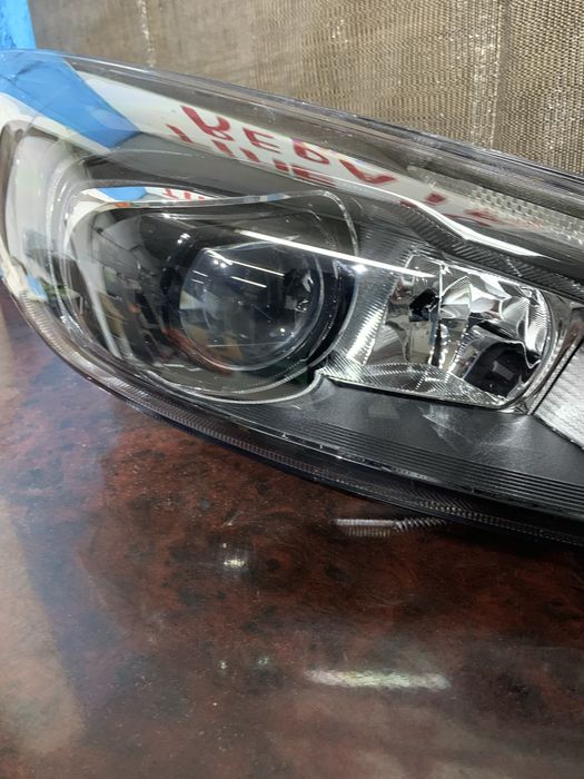 Ford focus st rs mk3 bi - xenon 14 фара права нова