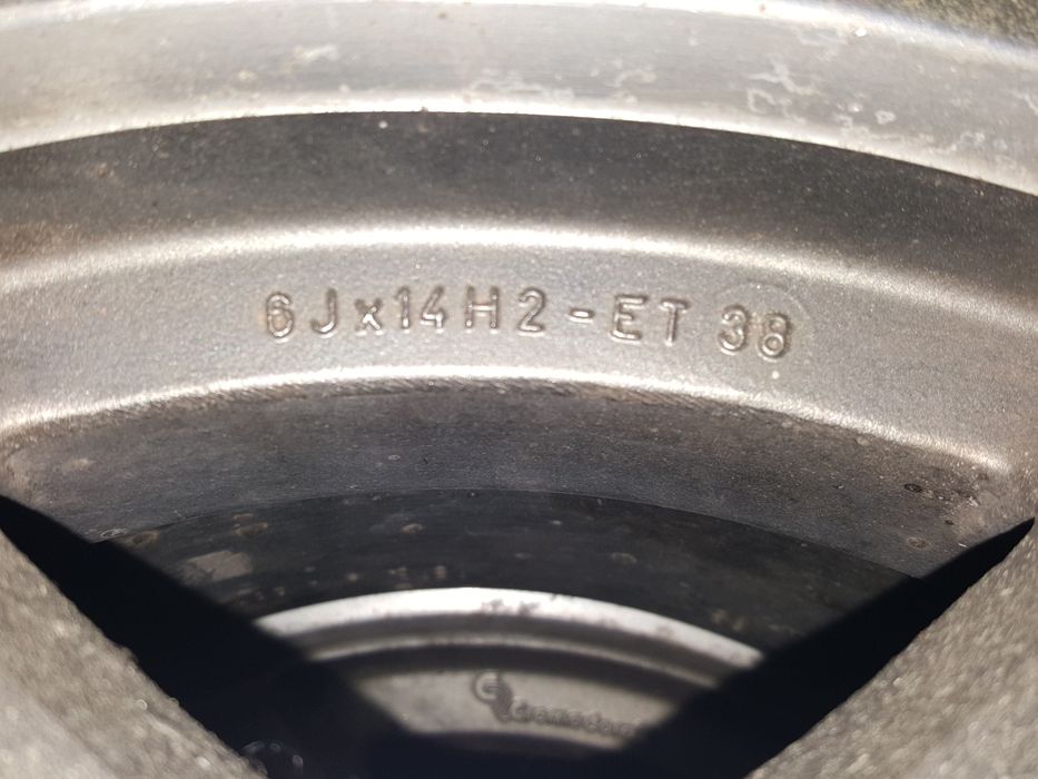 Jantes R14 ET38 golf 2