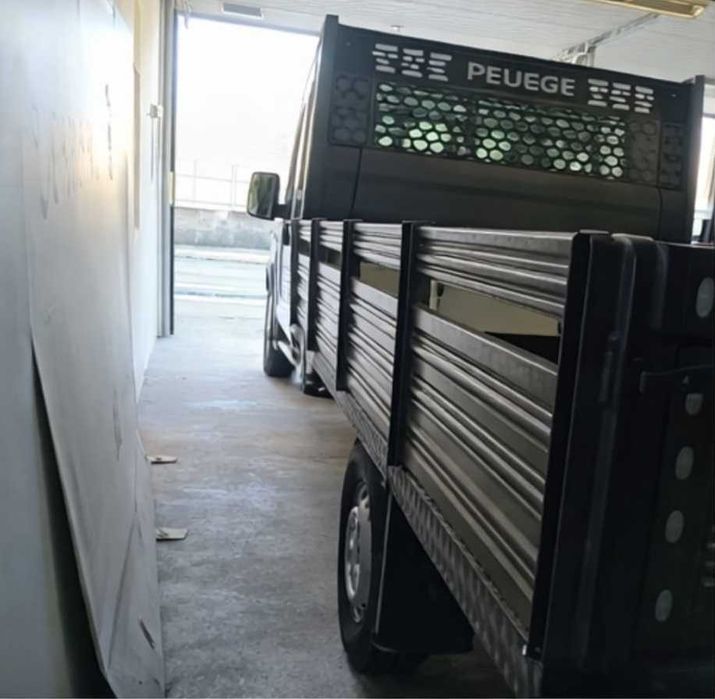 Peugeot Boxer 2.2 BlueHdi 7 Lugares