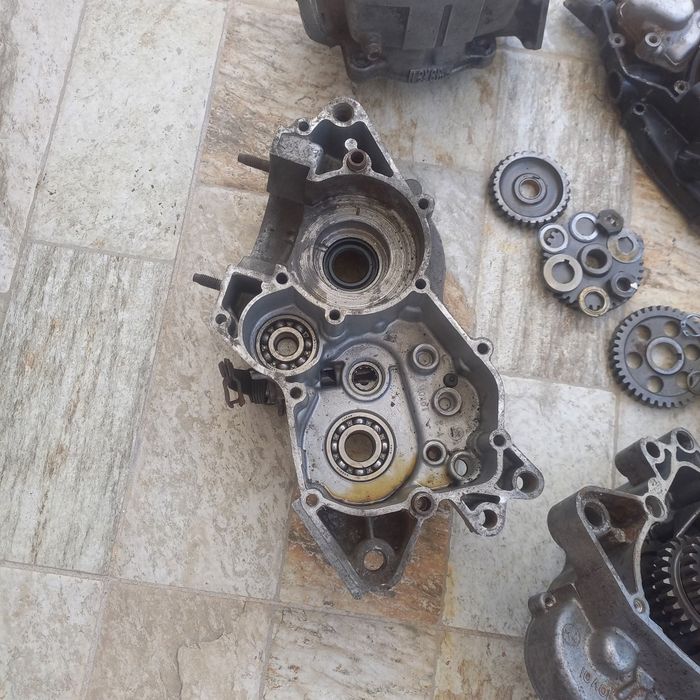 Motor dt125 desmontado