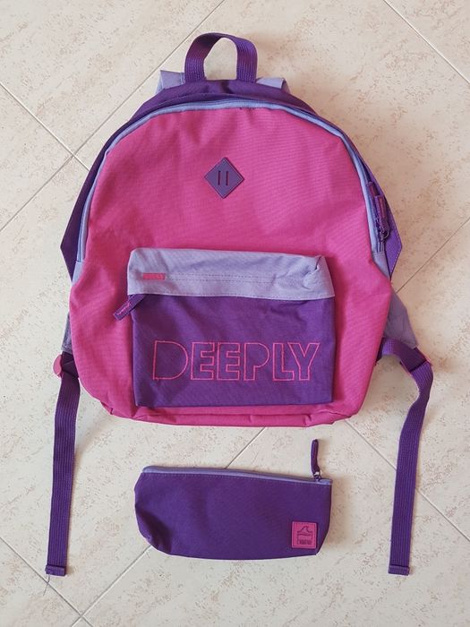 Mochila + Estojo RIPCURL = 5€