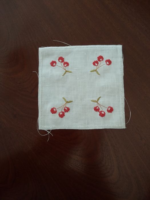 12 quadrado linho, pára aplicar renda.