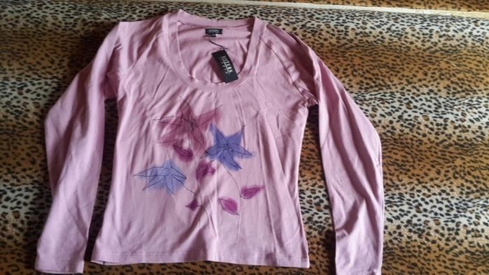 Кофта кофточка розовая с рисунком
