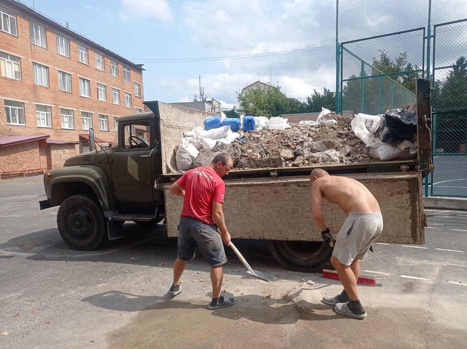 ТЕРМІНОВИЙ вивіз сміття, БУС - ЗІЛ, вивіз мусора, вивоз мусора, вывоз мусора, вантажники, грузчики, вивіз хламу