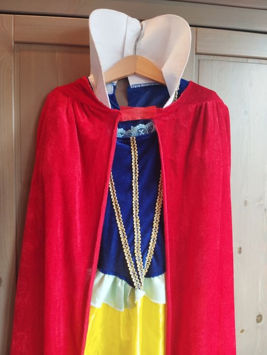 Disfarce Branca de Neve com peruca