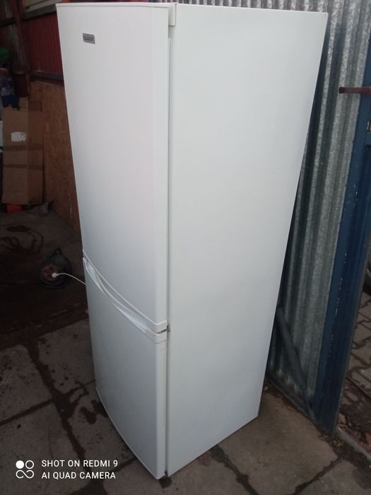 Lodówka polar wys 175 gleb 60cm szer 60 cm.