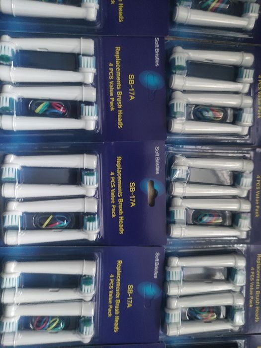 Змінні насадки (Комплект 4 шт.) для електричної зубної щітки Braun Ora