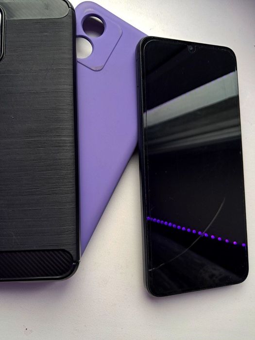 Телефон Motorola e13