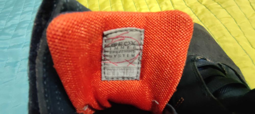 Sapatilhas/bota da Geox em pele. Excelente estado n.º 38