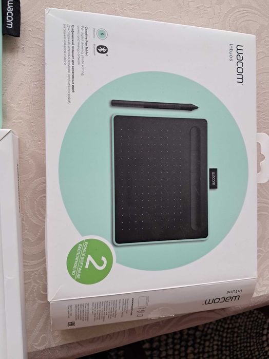 Tablet graficzny Wacom Intuos S Bluetooth pistacjowy