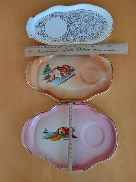 Conjunto de peças "R.B." Alcobaça.