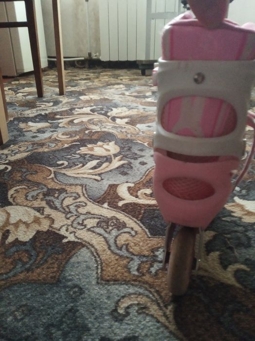 Ролики на дівчину розмір 34-37