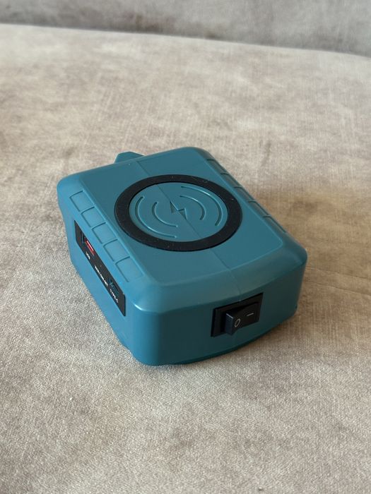 Адаптер USB + безпровідна зарядка для 18V акумуляторів Makita