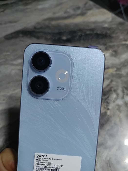 Смартфон 4гб/32гб