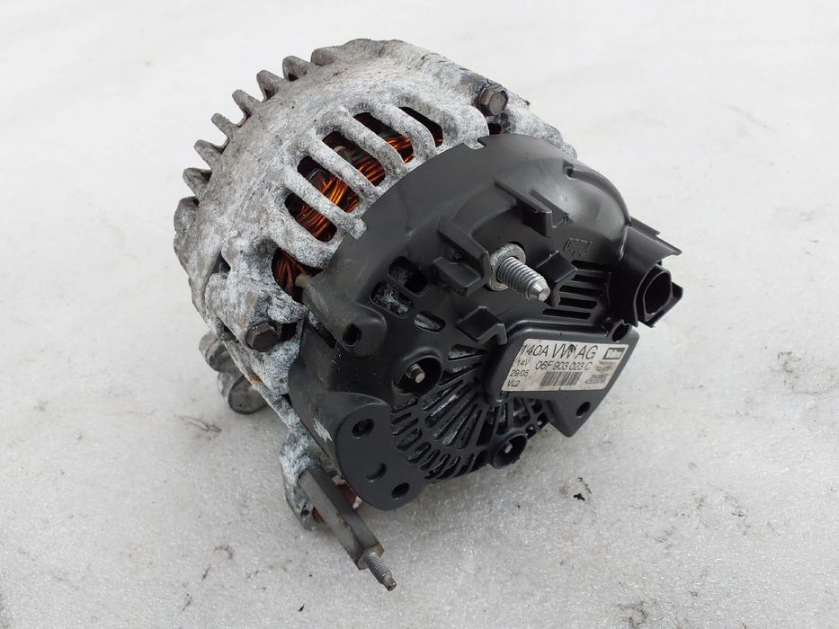Alternador SKODA Octavia II Hatchback (1Z3)