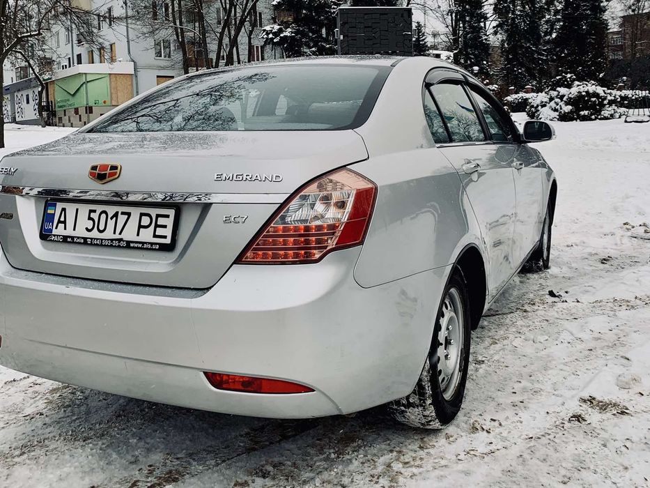 Авто Джили Емгранд ЕС7