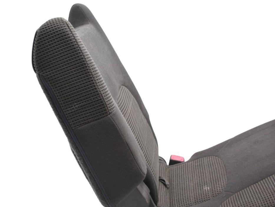 Сидіння заднє праве NISSAN PATHFINDER R51 2005-2014 (2 ряд) 88300EB102