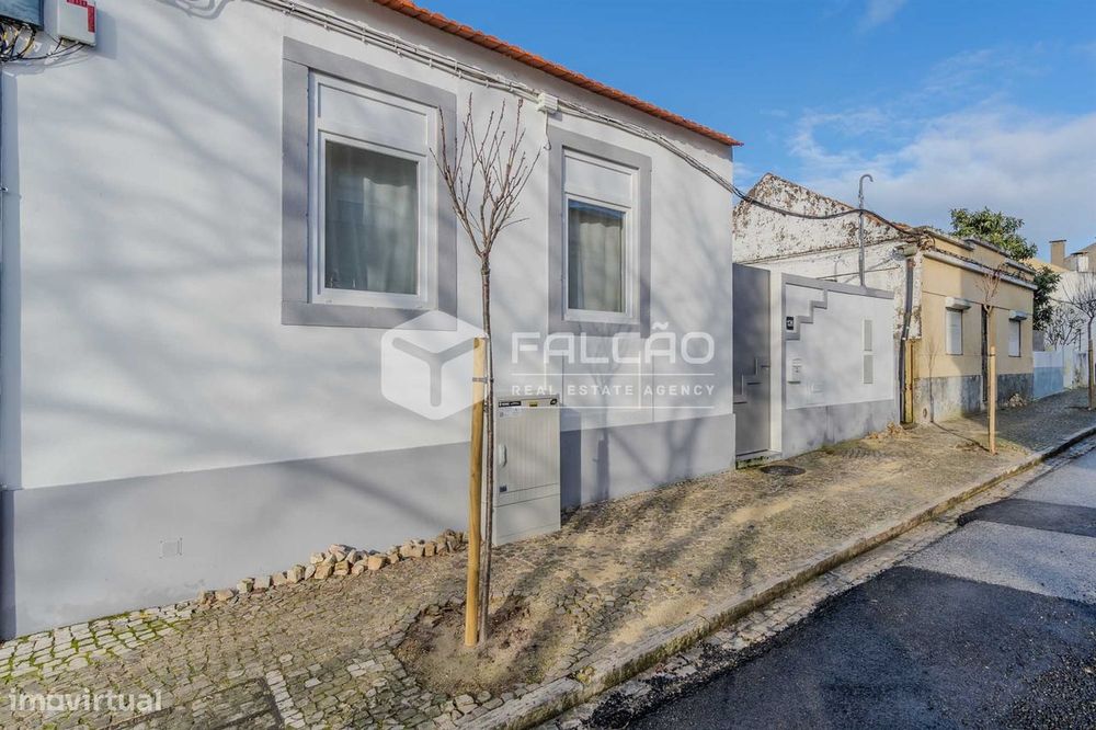 Moradia T2 Arrendamento em Santarém (Marvila), Santa Iria da Ribeira d
