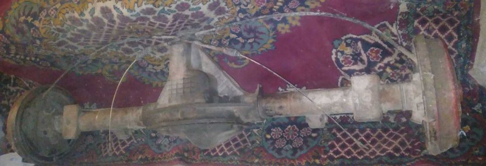 Продам задній міст до Волги