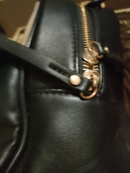 Plecaczek czarny z kieszonką