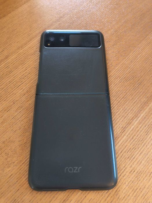 Motorola razr 40