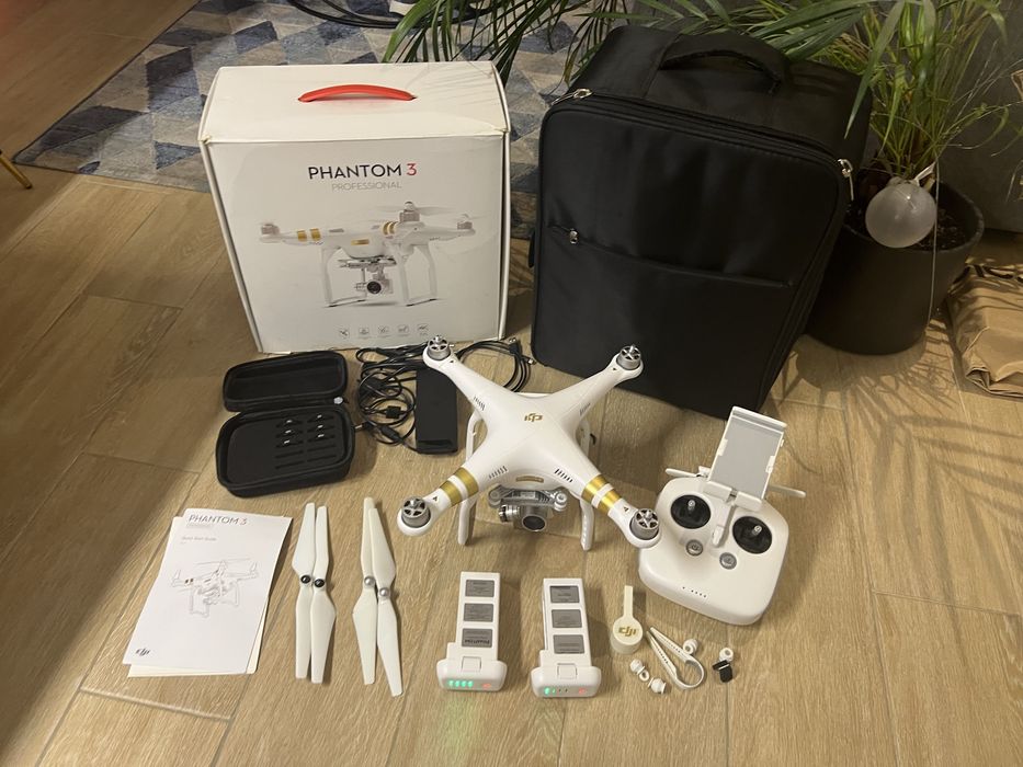Dron DJI Phantom 3 Professional 4K + filtry ND, torba