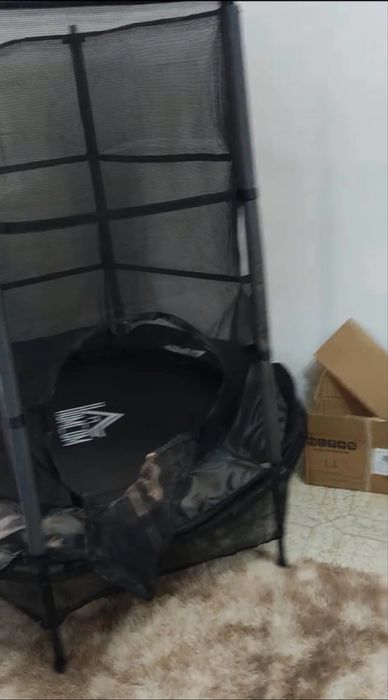 Trampolim Crianca  140x190cm preto
