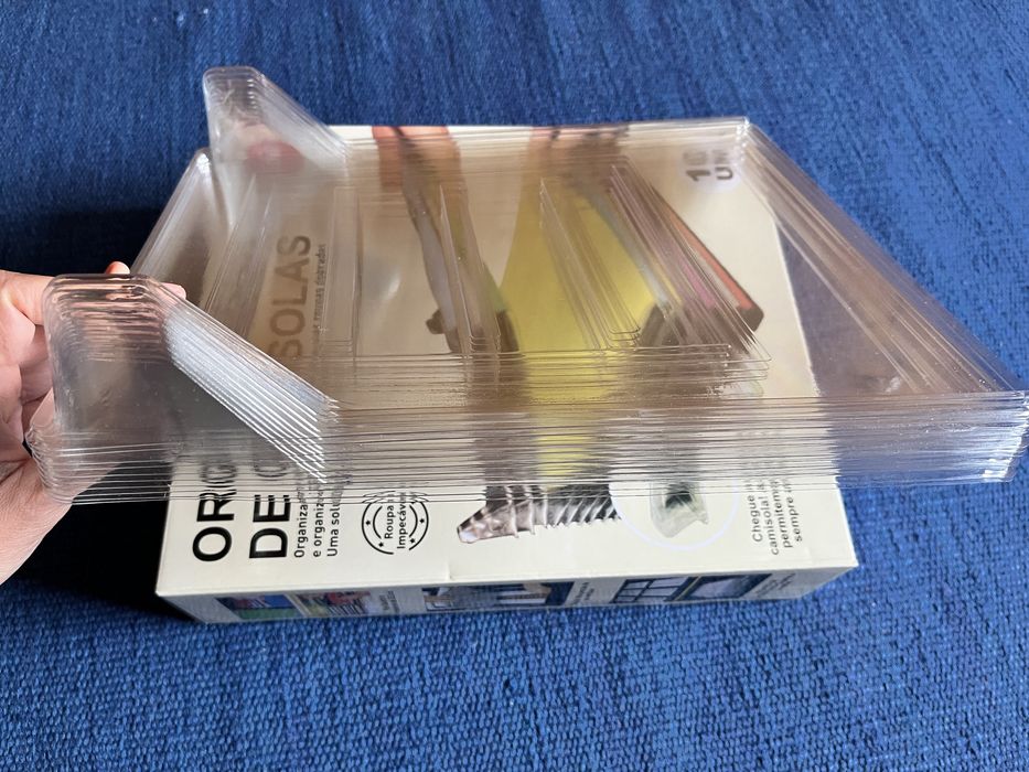 Organizador de camisolas (ou escritorio)
