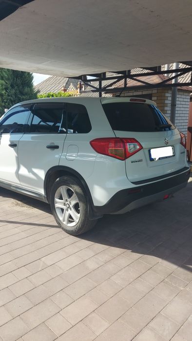 Suzuki vitara 2015