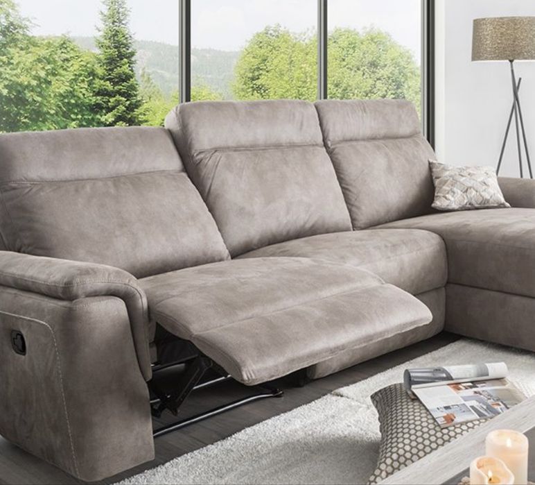 Vendo sofa em pele de pessego bastante confortavel