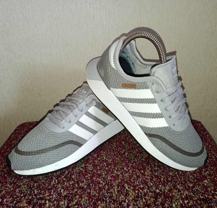 Кросівки фірми Adidas 38 розміру