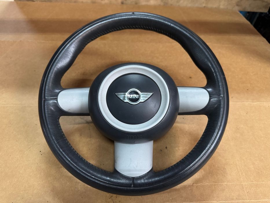 Volante em pele MINI ONE R50 R53