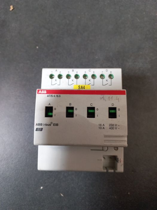 ABB AT/S 4.16.5 Aktor załączający KNX