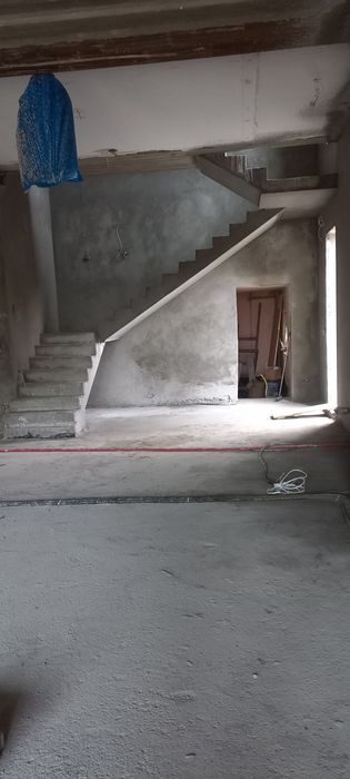 Tynki maszynowe cementowo-wapienne