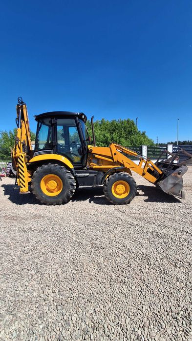 Koparko ładowarka Jcb