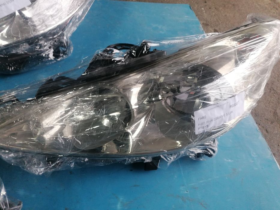 Óptica ou farol peugeot 207