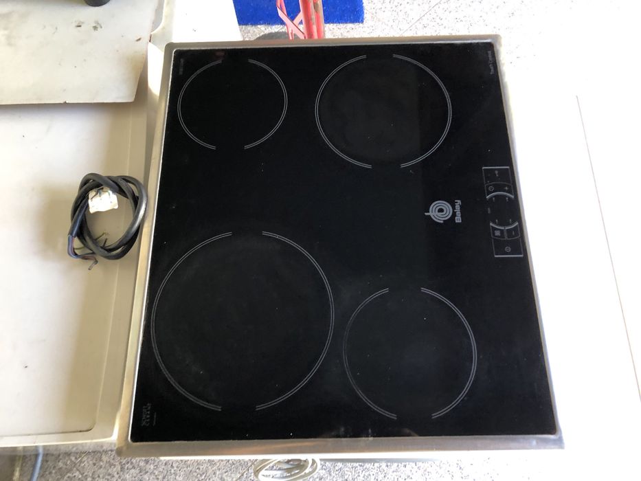 Placa vitro 4 focos balay