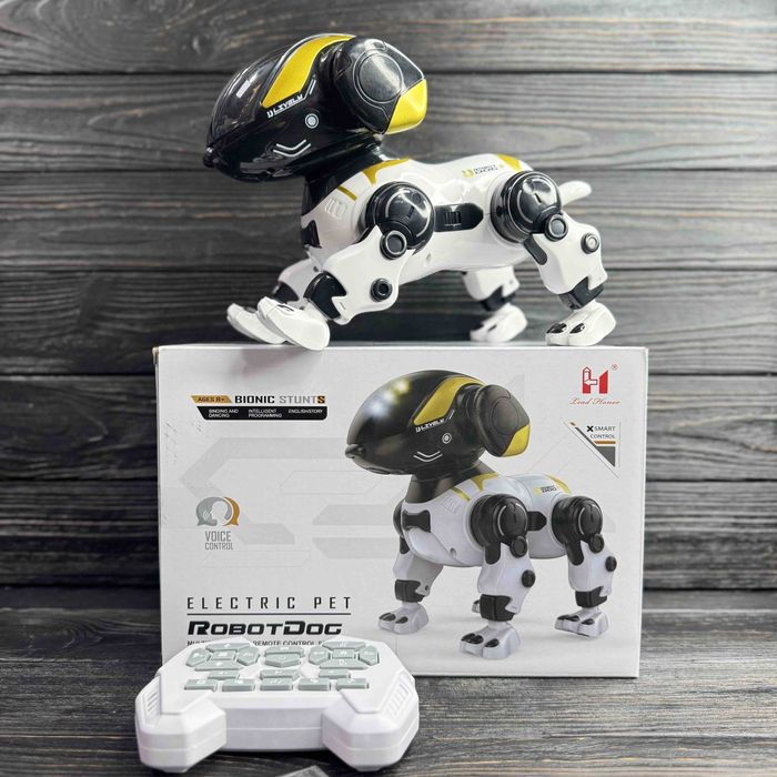 Розумний собака-робот з пультом управління та голосовими командами