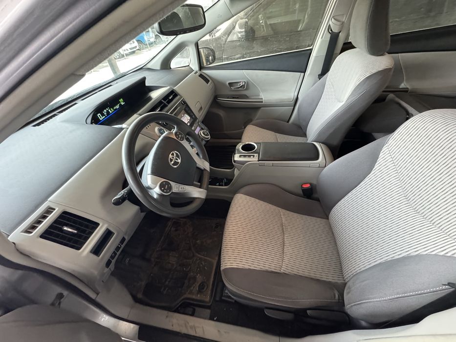 Аренда Авто. Toyota Prius V сдам в аренду