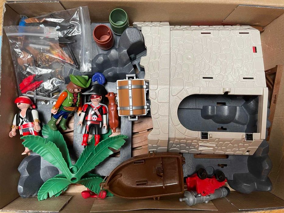 Playmobil - Twierdza Piratów 6146