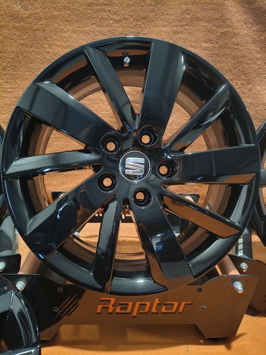 Felgi aluminiowe 16' 5x112 Seat Oe -czarny połysk