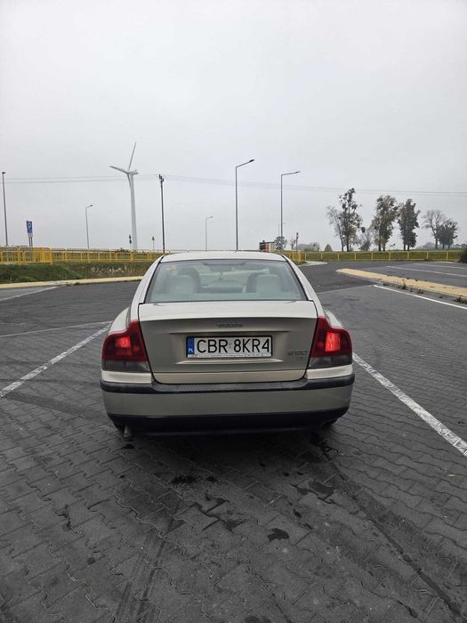 Volvo S60 2.4D D5 automat 2002