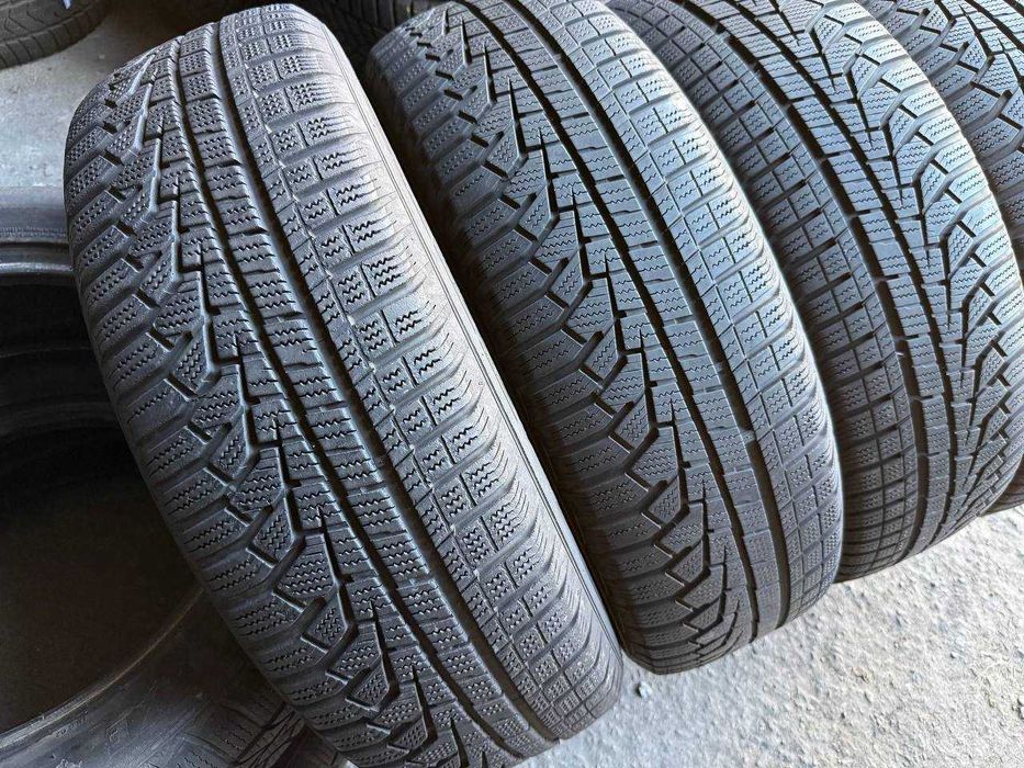 Шини зима 215/70/R16 Hankook Winter Icept Evo 2 Suv