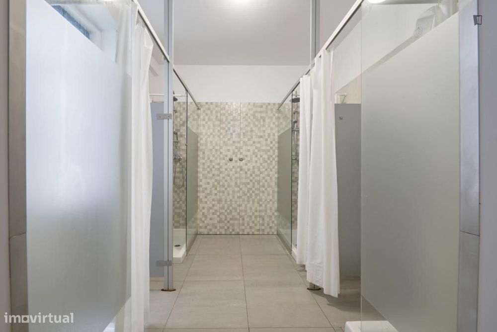 Quarto - localizado em Entrecampos Lisbon
