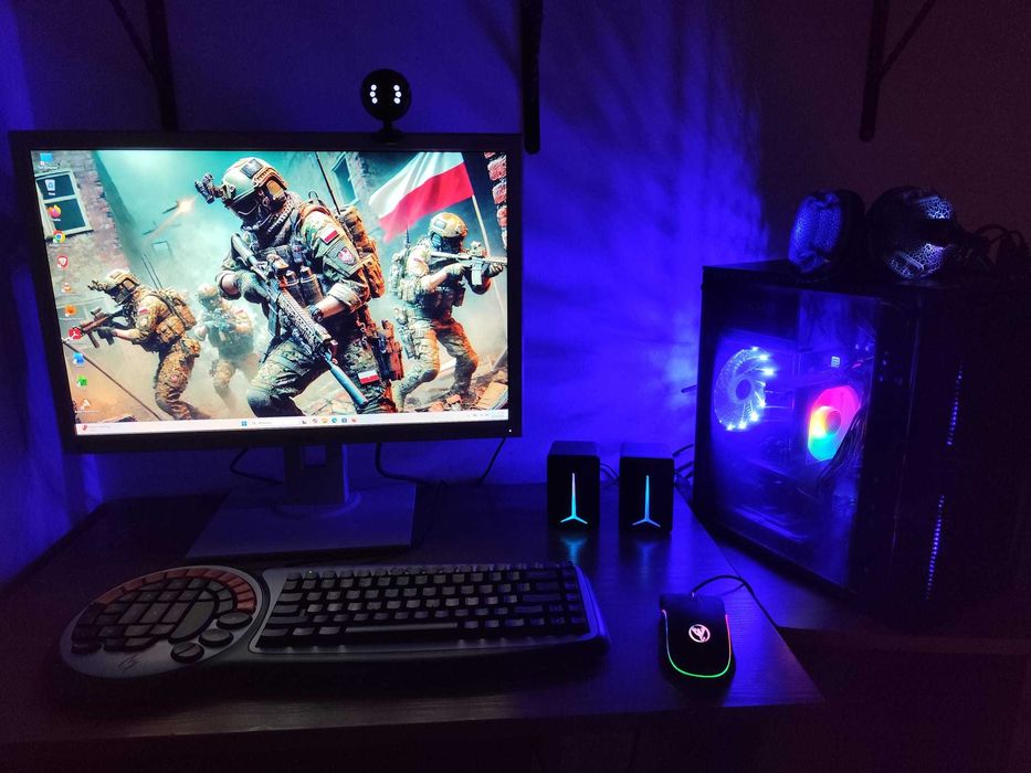 Gamingowy komputer ARGB/RGB.Grafika 8GB,procesor 8rdzeni,32GB RAM, dysk 1TB, M.2 NVMe + monitor+akcesoria